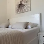 Luxury Villa Near Sibenik With Heated Pool, Jacuzzi & Sauna * שיבניק
