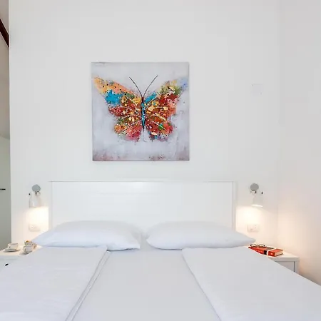 Luxury Near With Heated Pool, Jacuzzi & Sauna شيبينيك