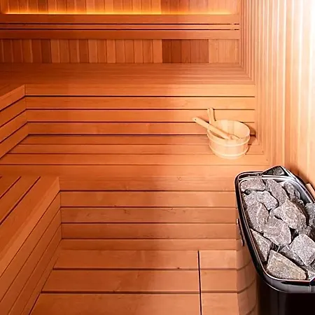 Luxury Near With Heated Pool, Jacuzzi & Sauna Vila Šibenik